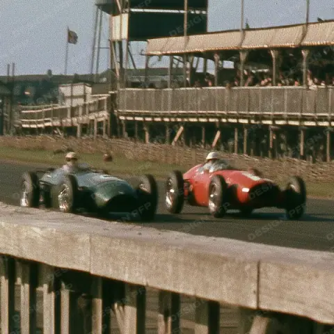 Paddock Vintage: The Footbridge (profile picture)